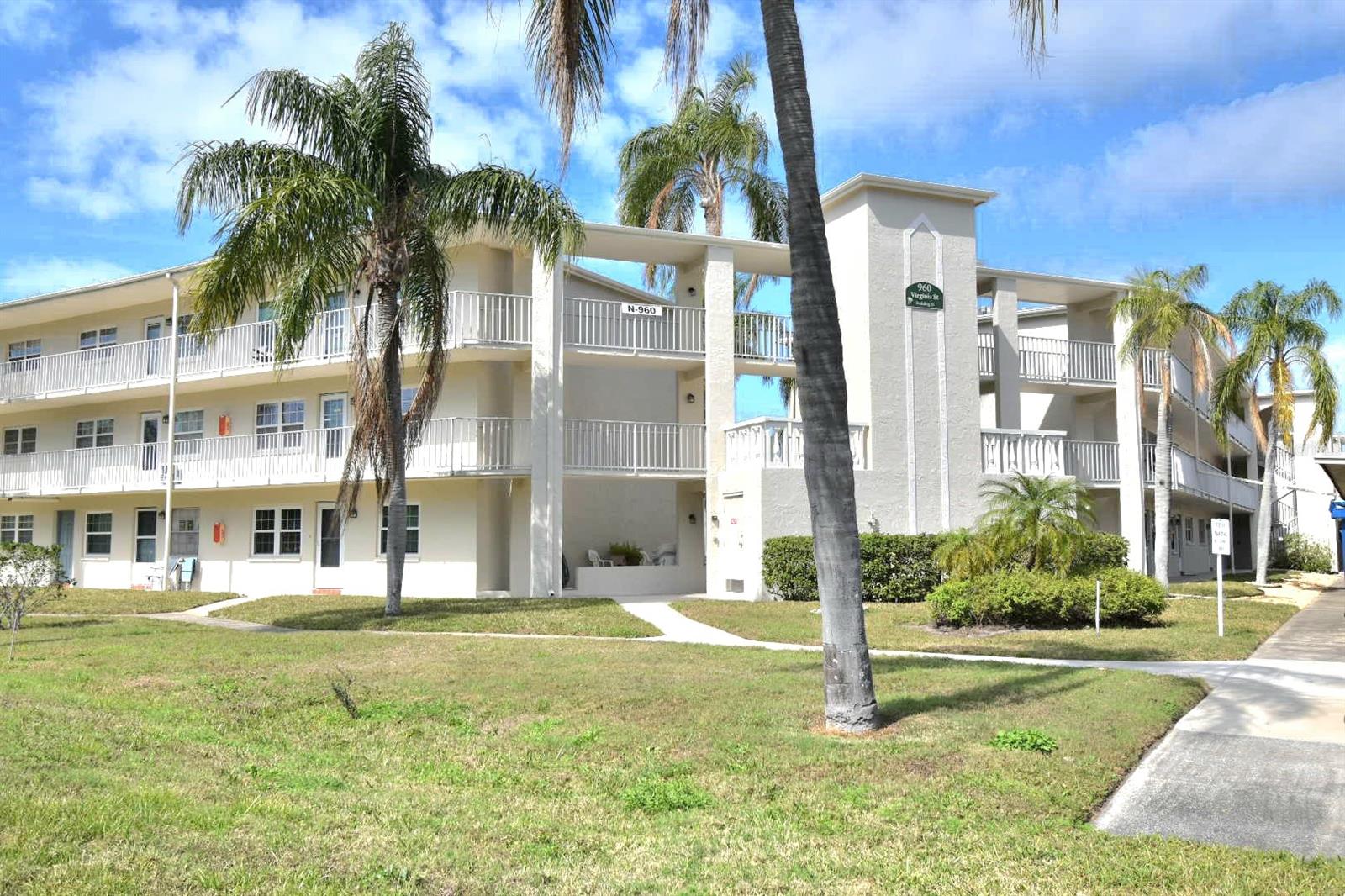 960 VIRGINIA STREET 205