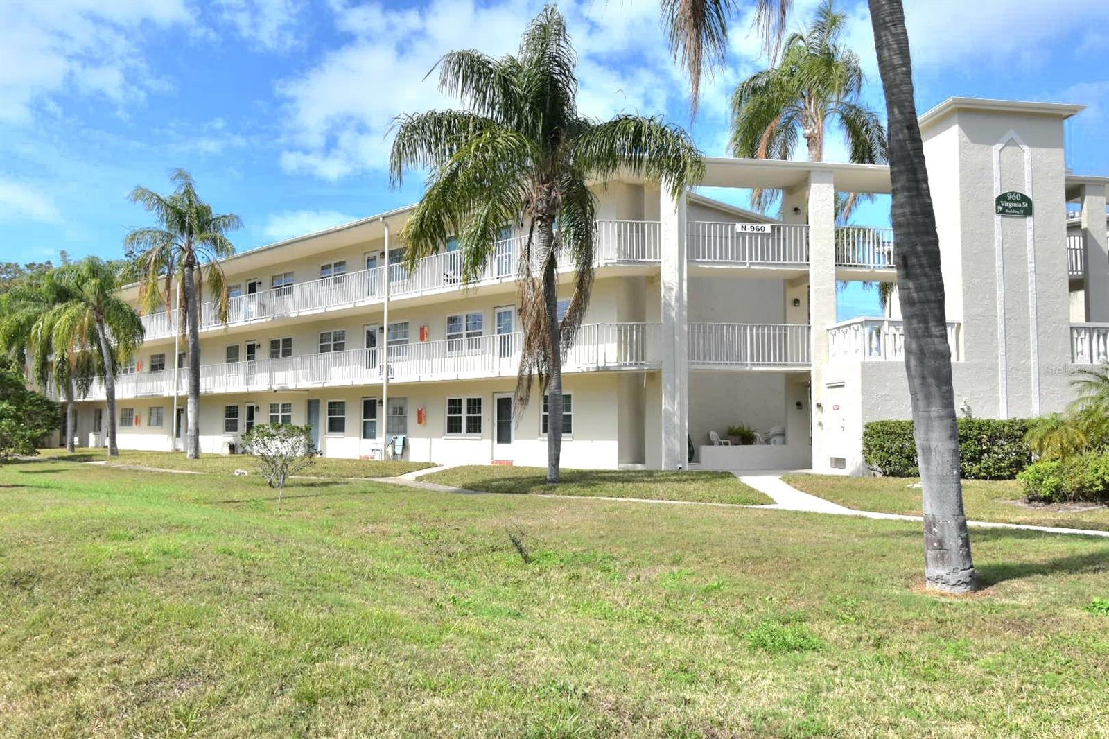 960 VIRGINIA STREET 205