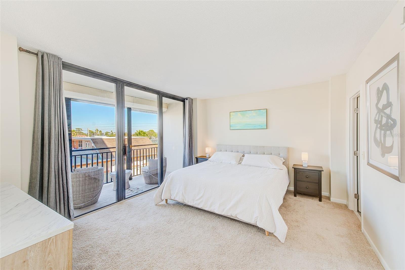 SAN SEAIR CONDO - Residential