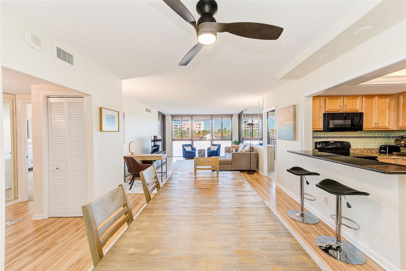 SAN SEAIR CONDO - Residential