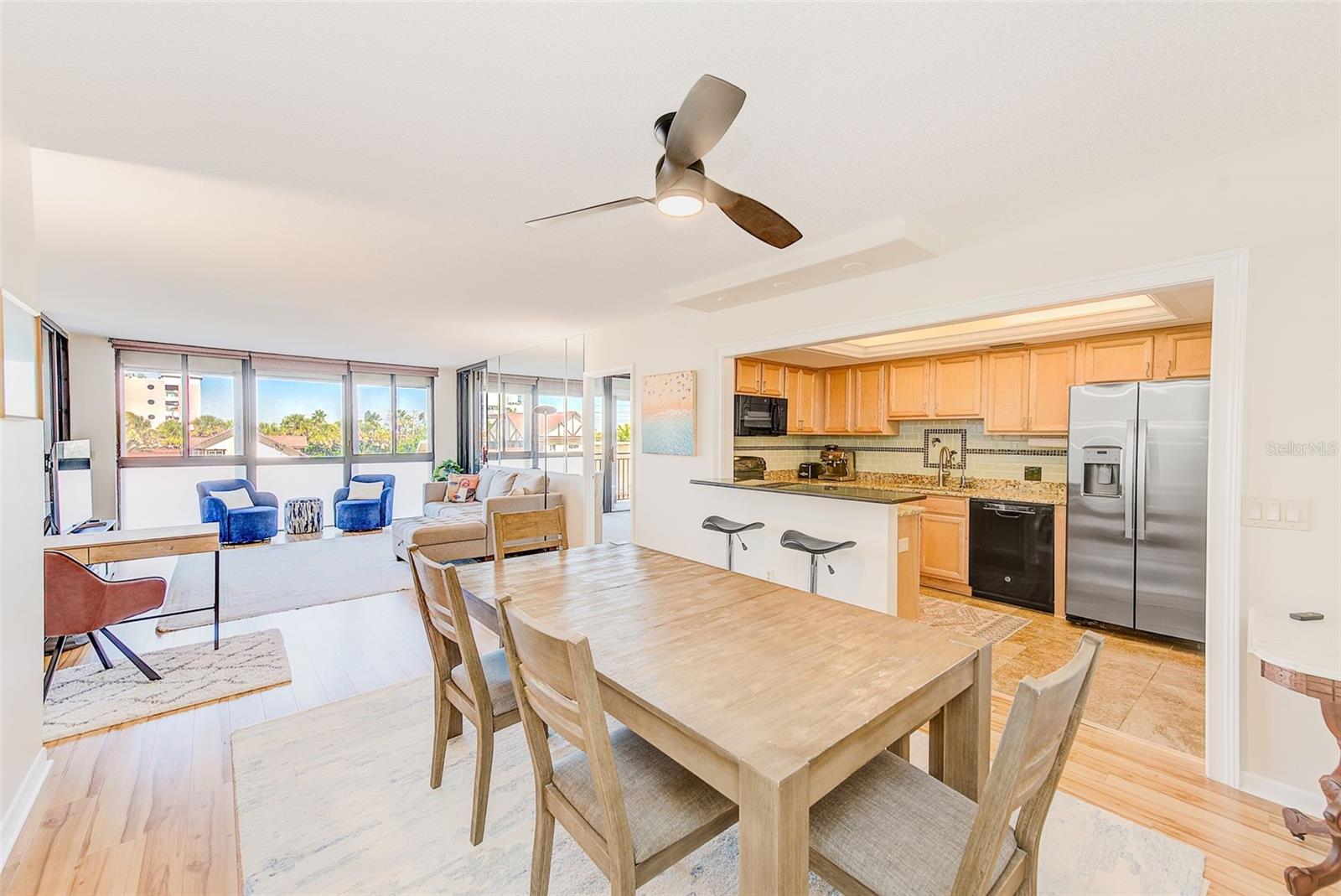 SAN SEAIR CONDO - Residential