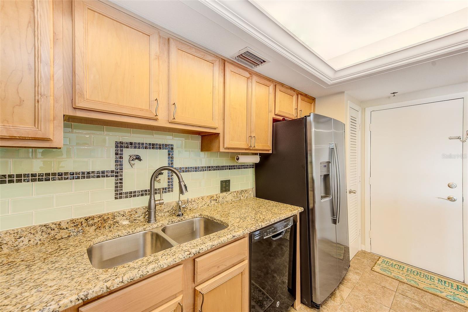 SAN SEAIR CONDO - Residential