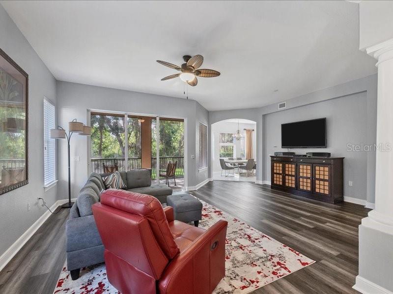 ACADEMY PARK PH IV & V - Residential Lease