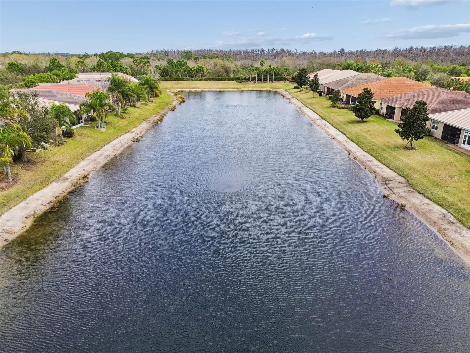 VALENCIA LAKES - Residential