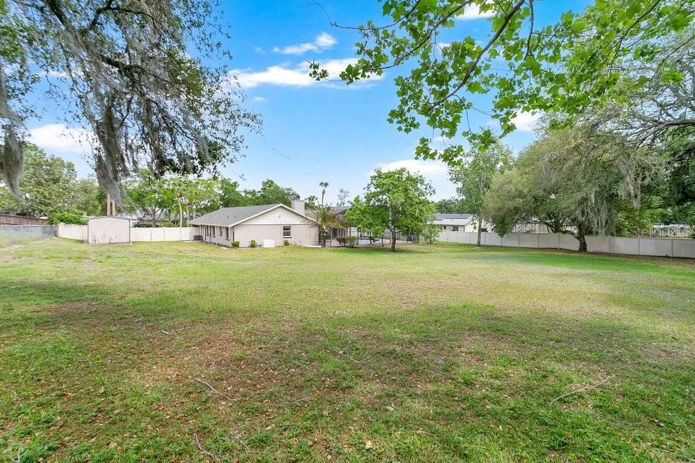 MANDARIN SEC 2 - Residential