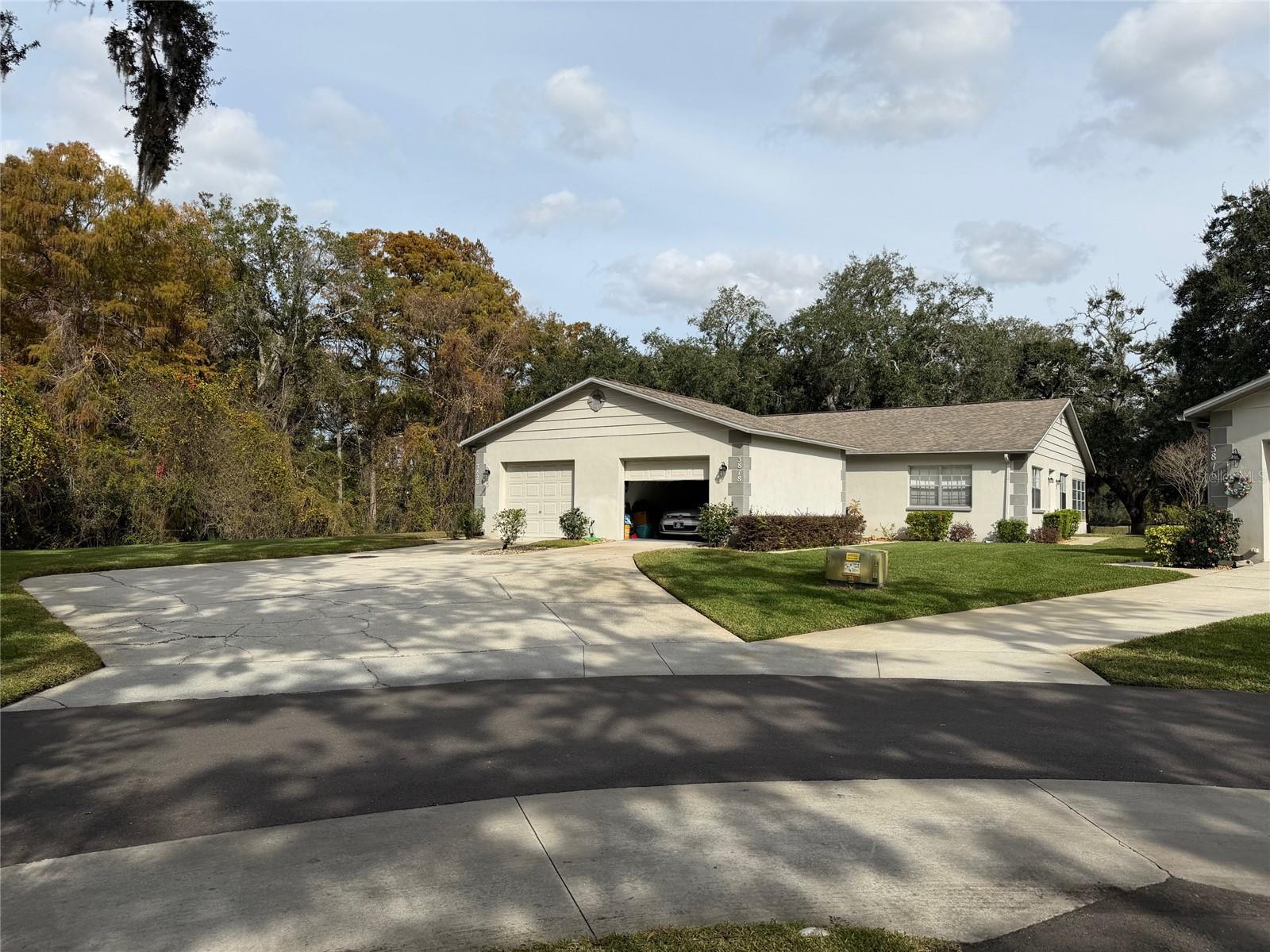 RIVER OAKS CONDO PH 03 - Residential