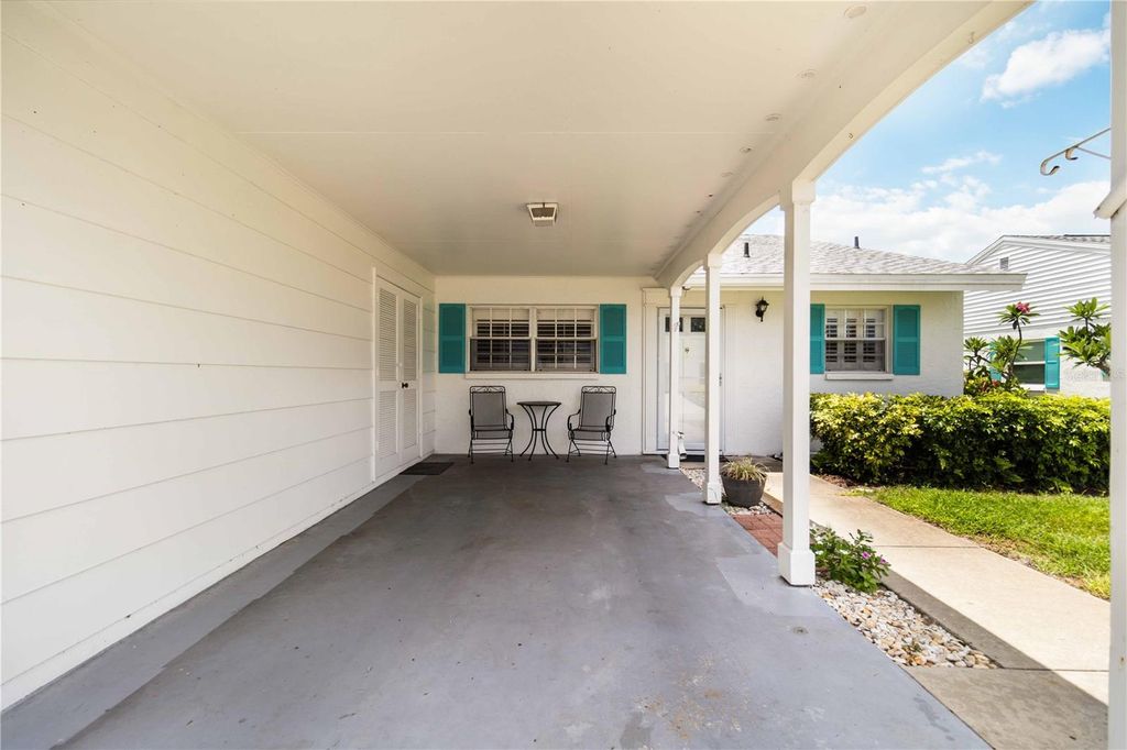 Photo of 9412 Concord Circle, Bradenton, FL 34210 (MLS # A4655028)