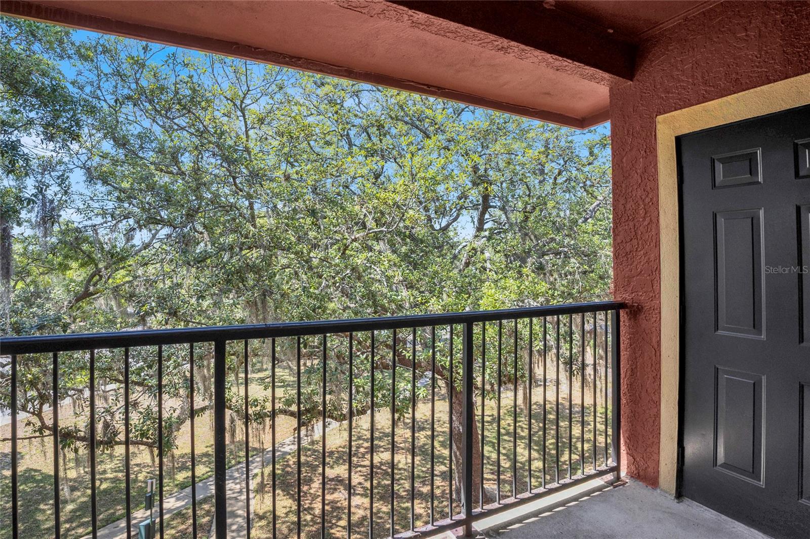 1325 ROTONDA POINT 337