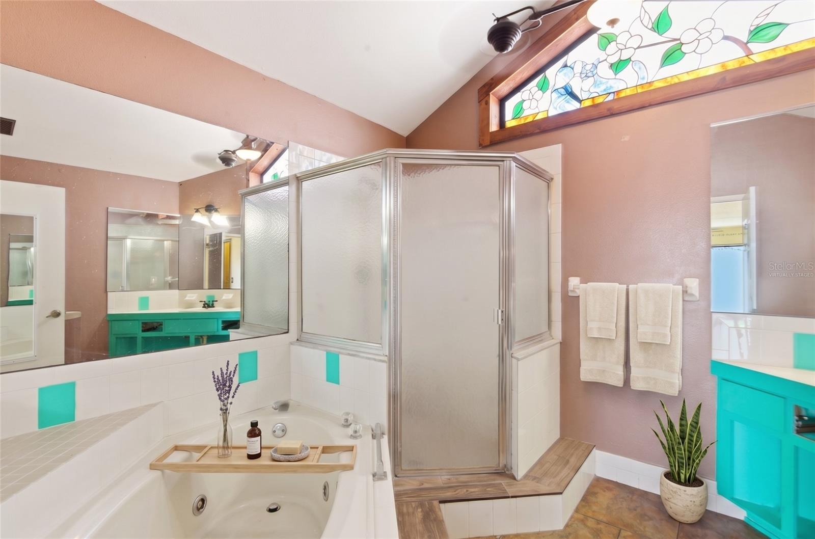 BERKELEY MANOR - Residential