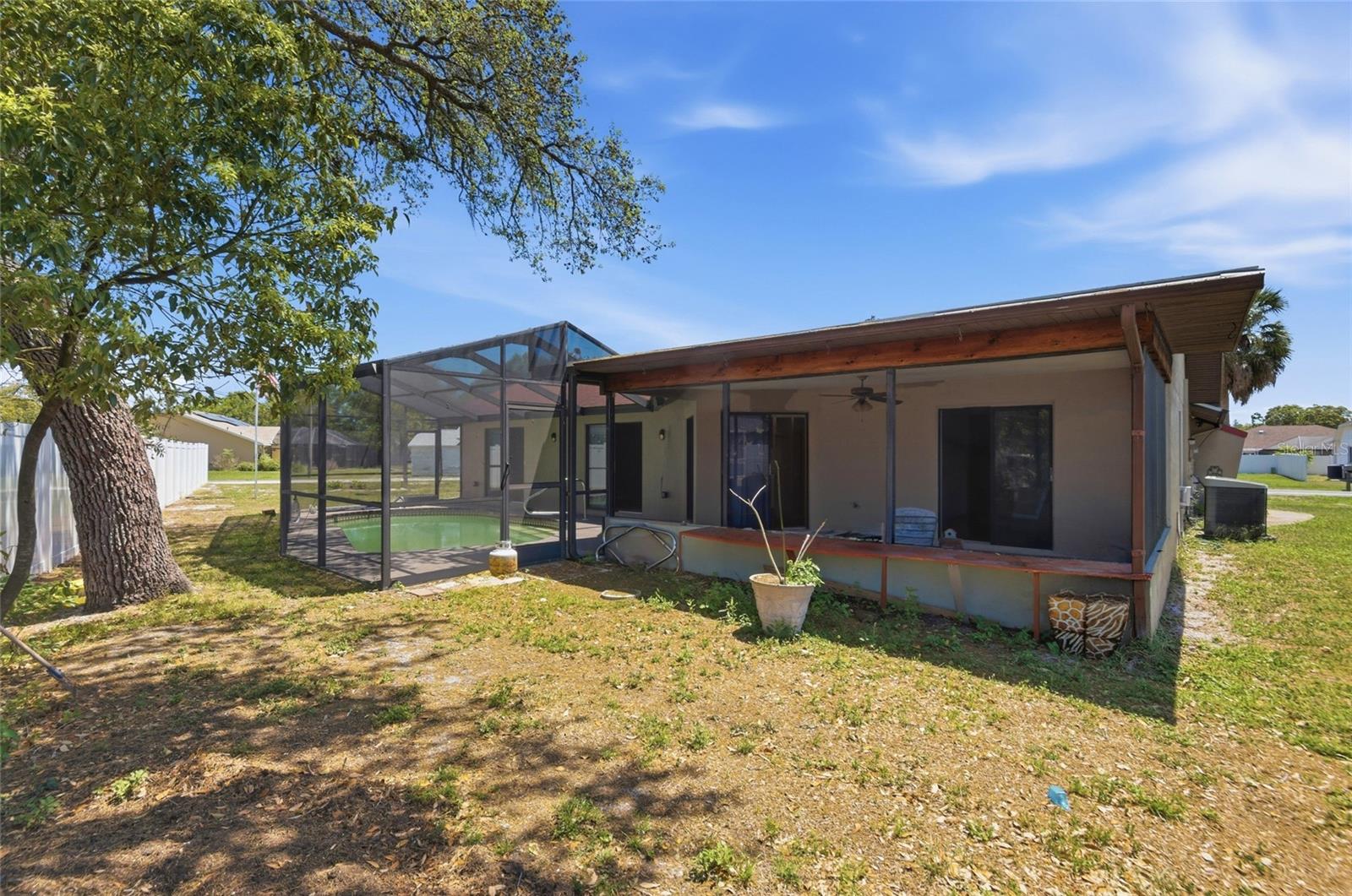 BERKELEY MANOR - Residential