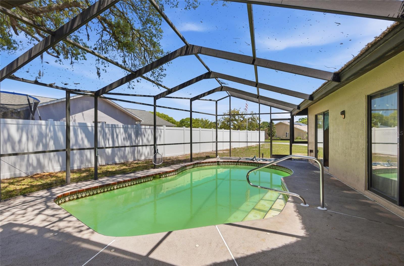 BERKELEY MANOR - Residential