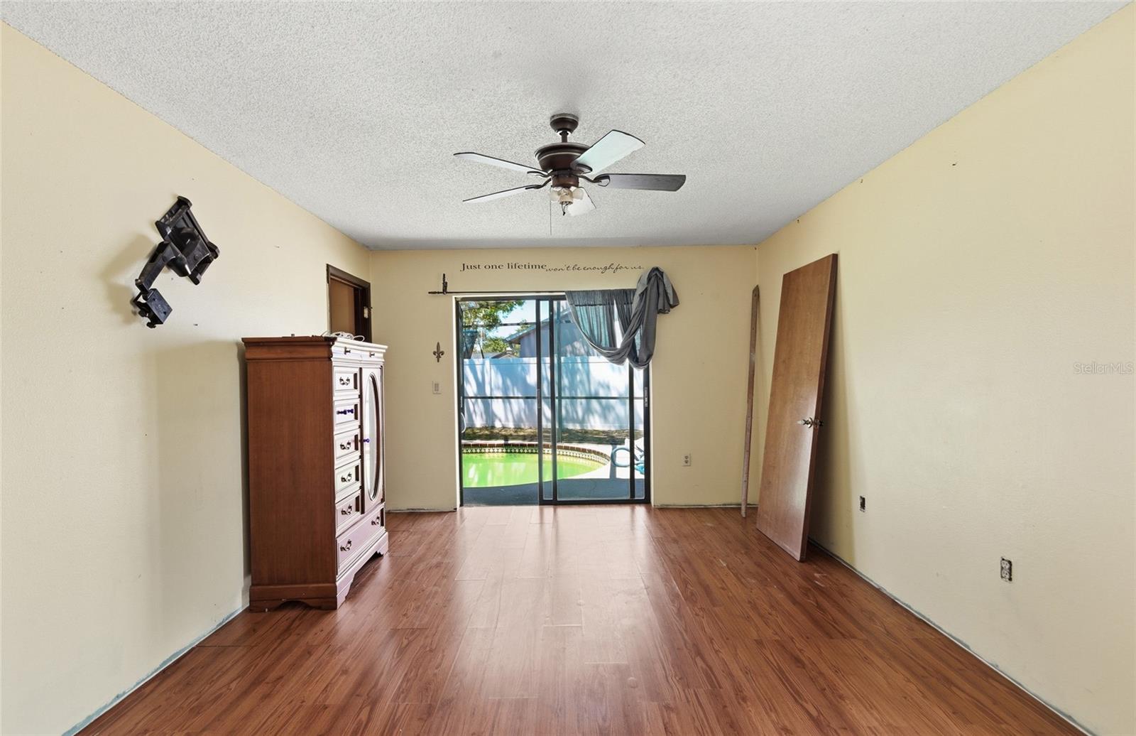 BERKELEY MANOR - Residential