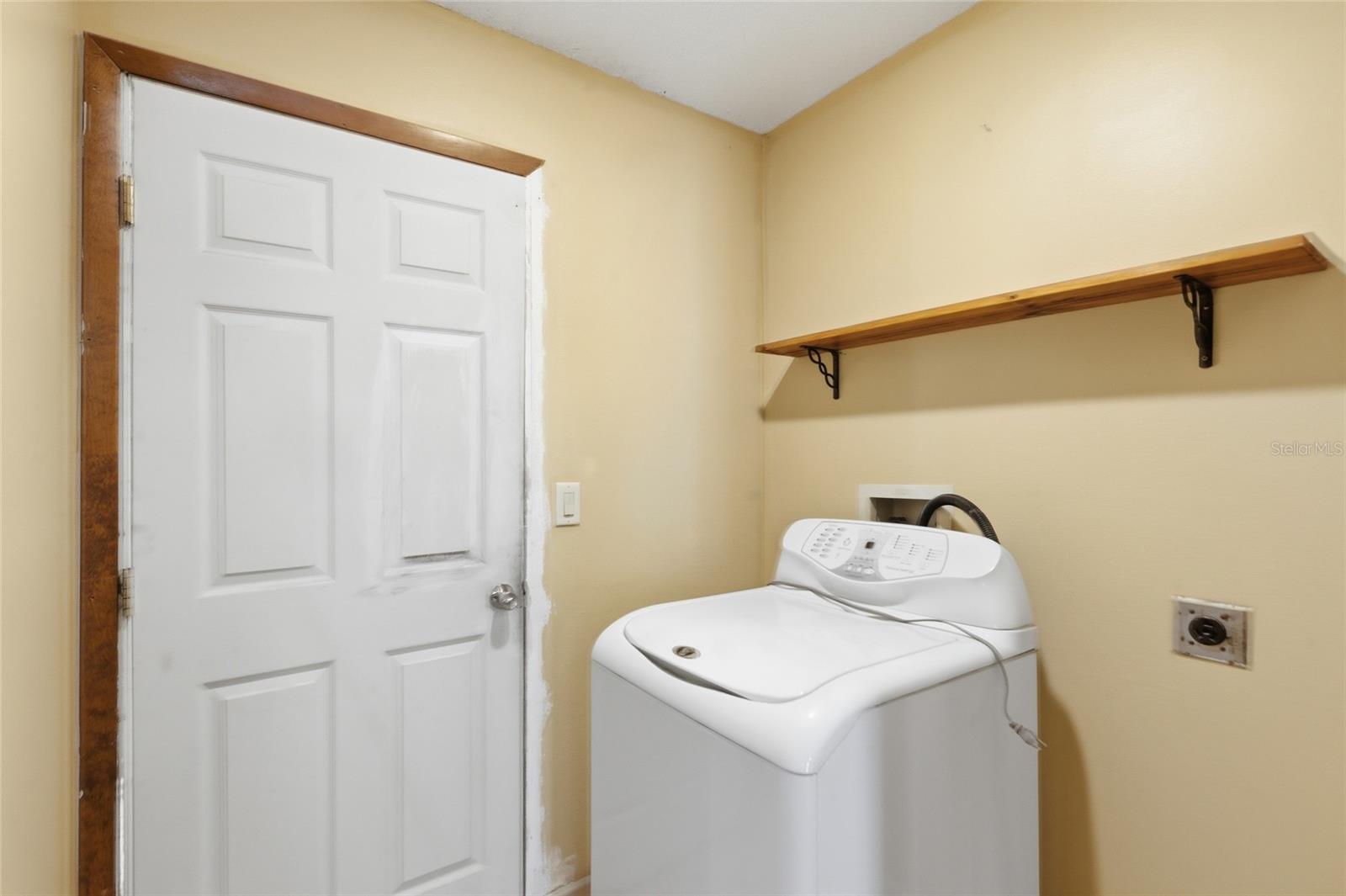 BERKELEY MANOR - Residential