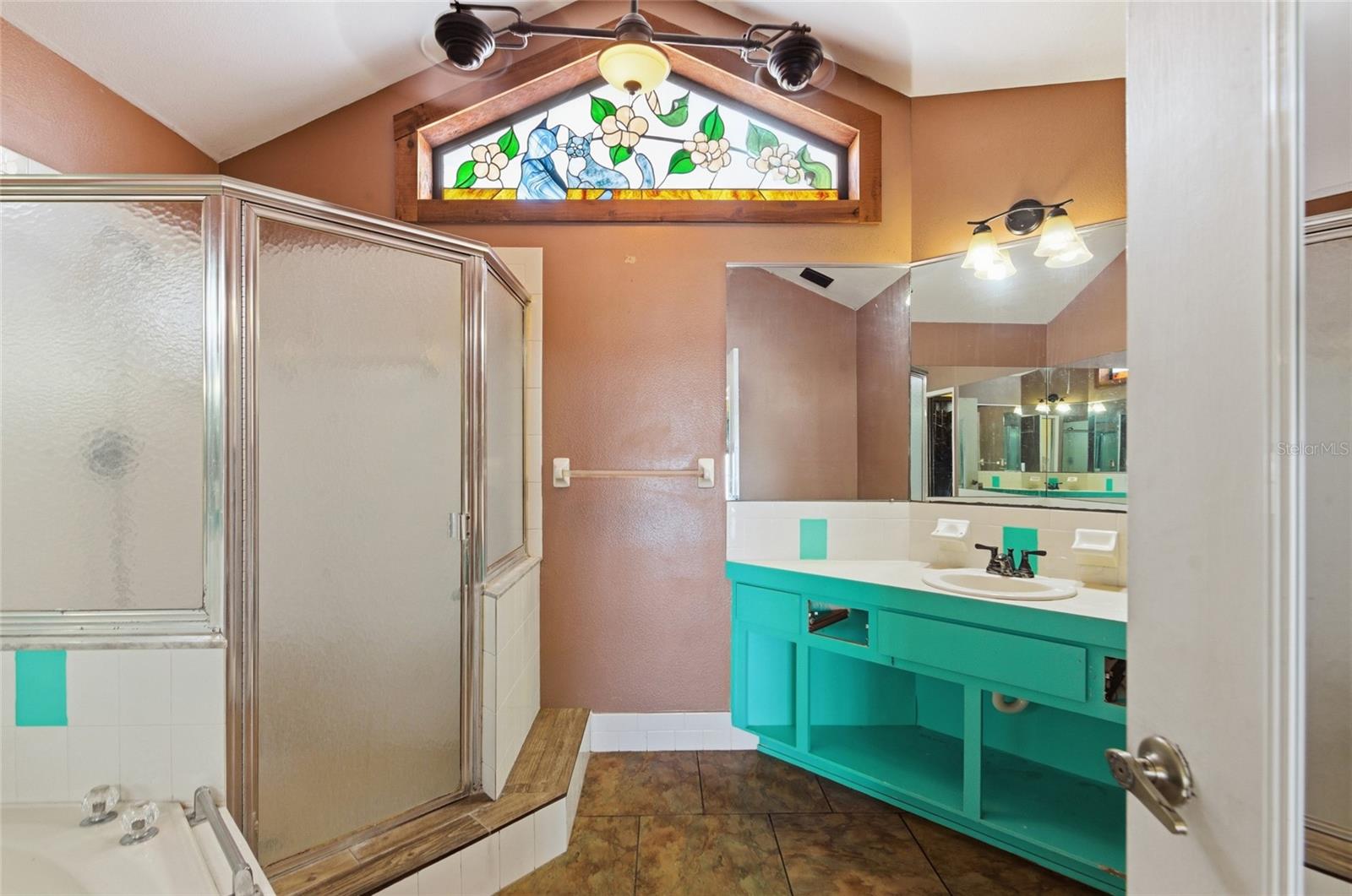 BERKELEY MANOR - Residential