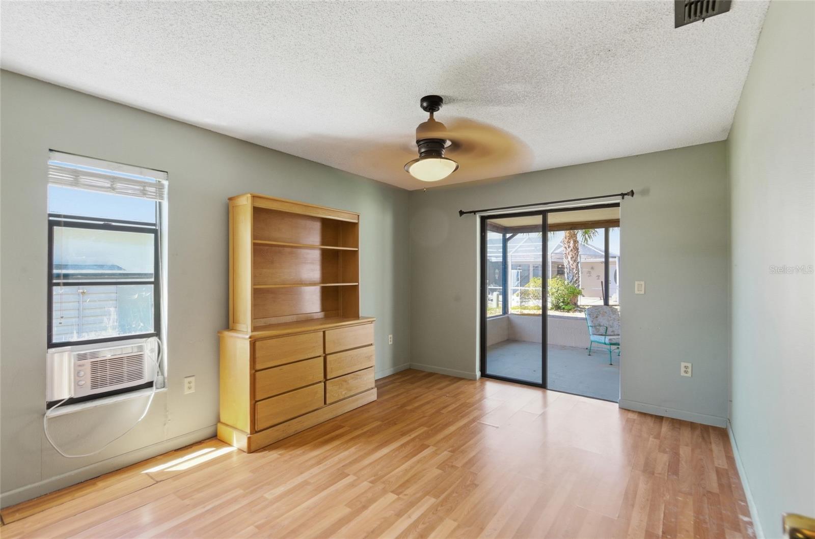 BERKELEY MANOR - Residential