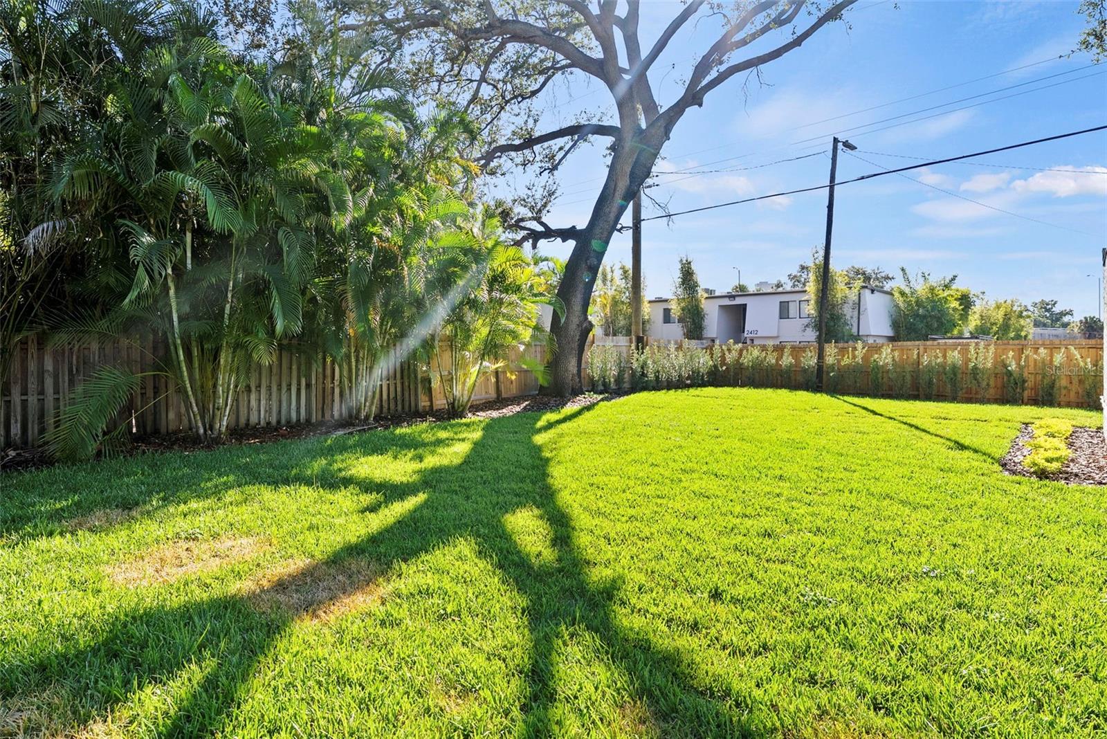 NEW SUBURB BEAUTIFUL - Residential