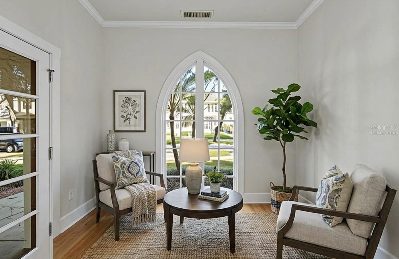 NEW SUBURB BEAUTIFUL - Residential