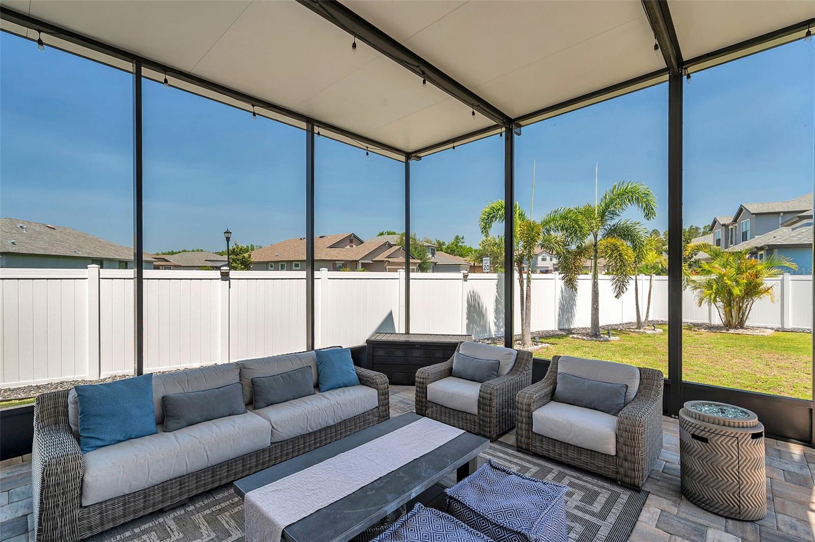 8226 SUMMER BROOK COURT