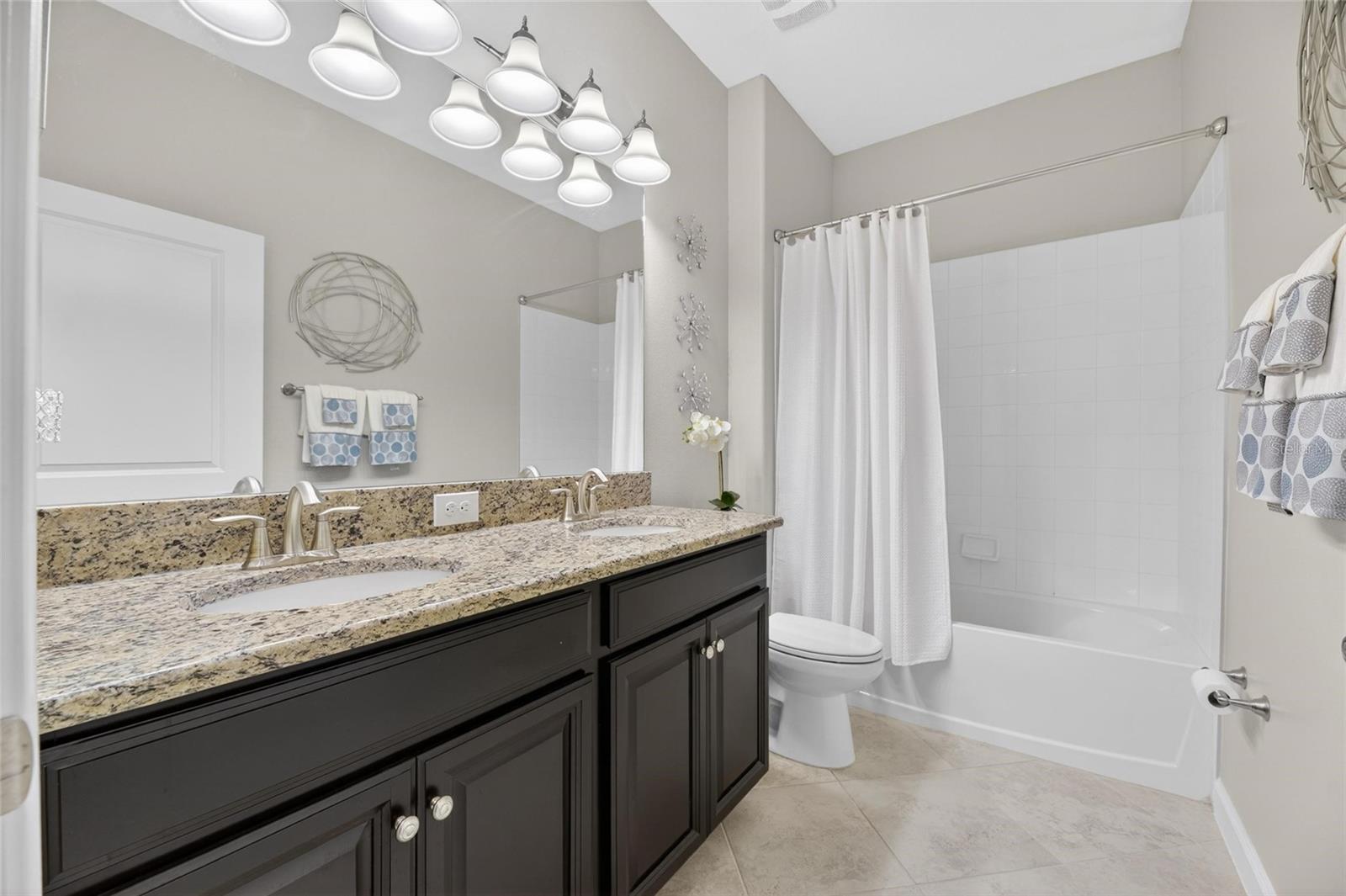 OAKS AT SHADY CREEK PH 2 - Residential