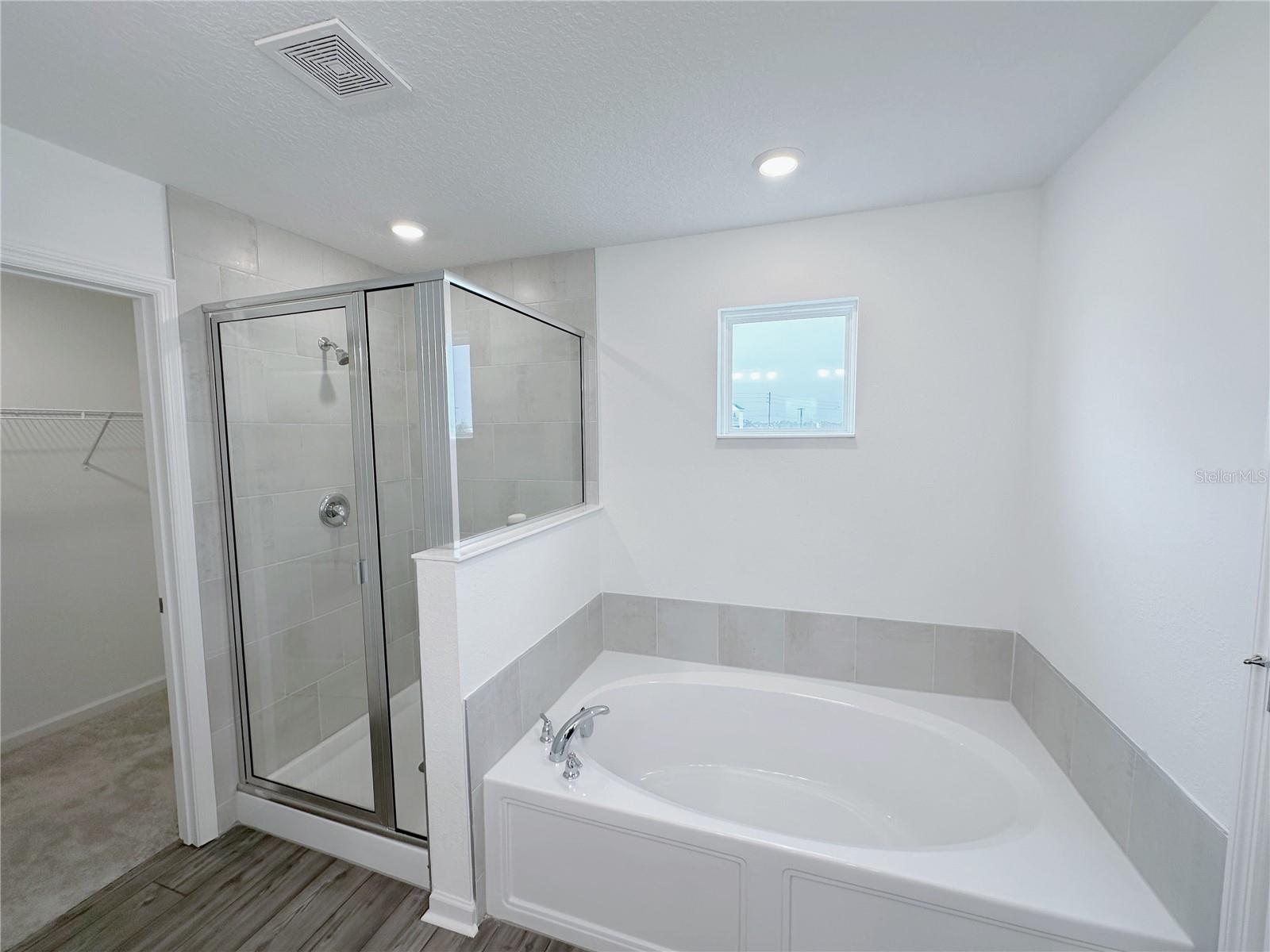 HEATH PRESERVE PH 1 & 2 - Residential Lease