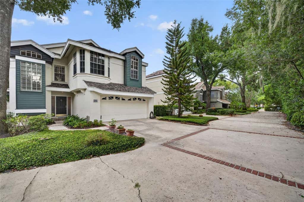 Photo of 565 Huntington Avenue #565, Winter Park, FL 32789 (MLS # O6434796)