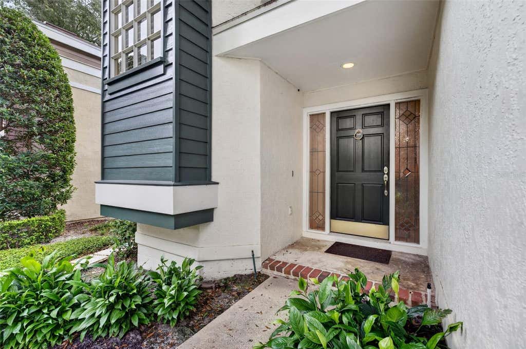 Photo of 565 Huntington Avenue #565, Winter Park, FL 32789 (MLS # O6434796)