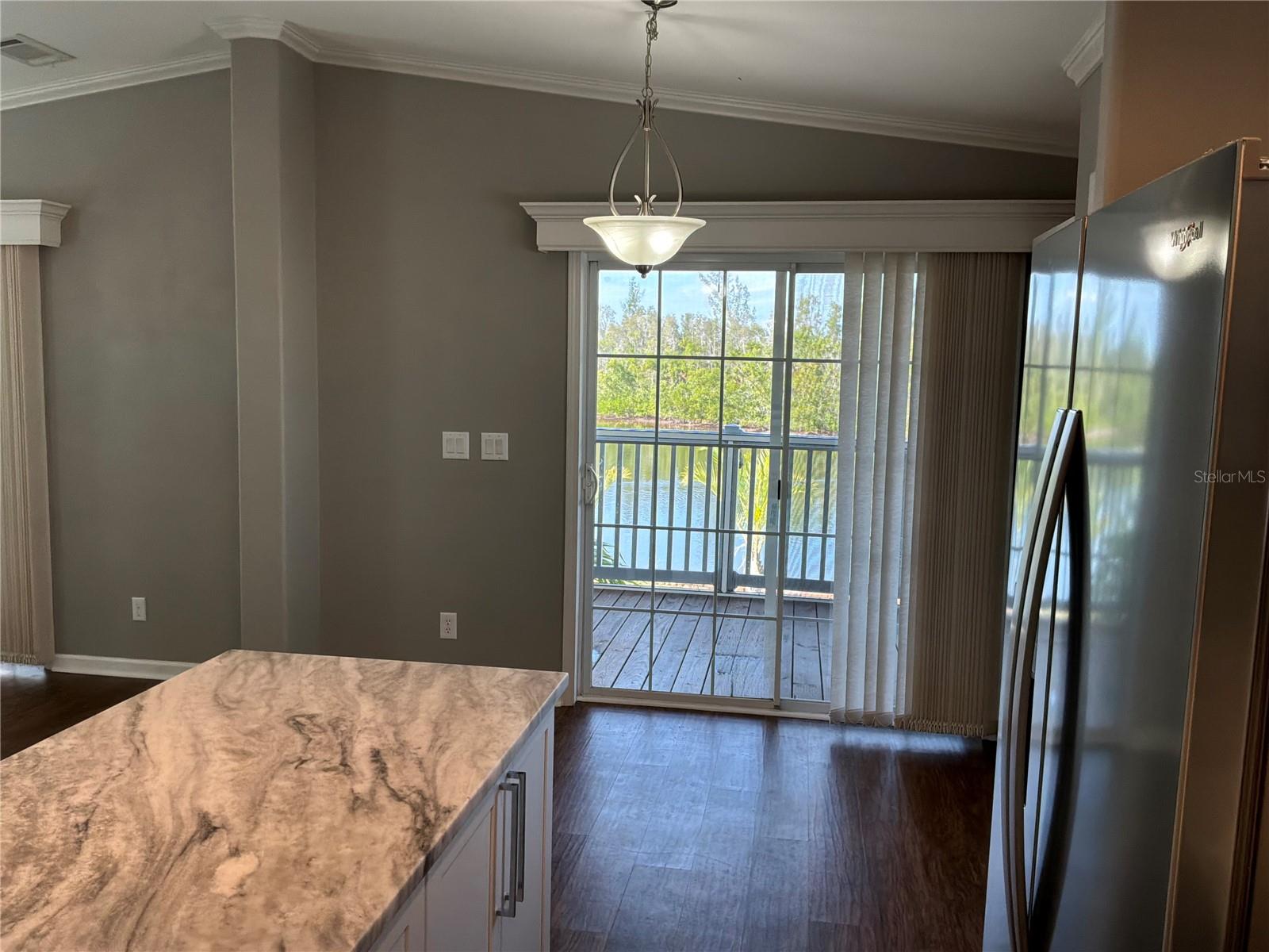 BUTTONWOOD VILLAGE - Residential