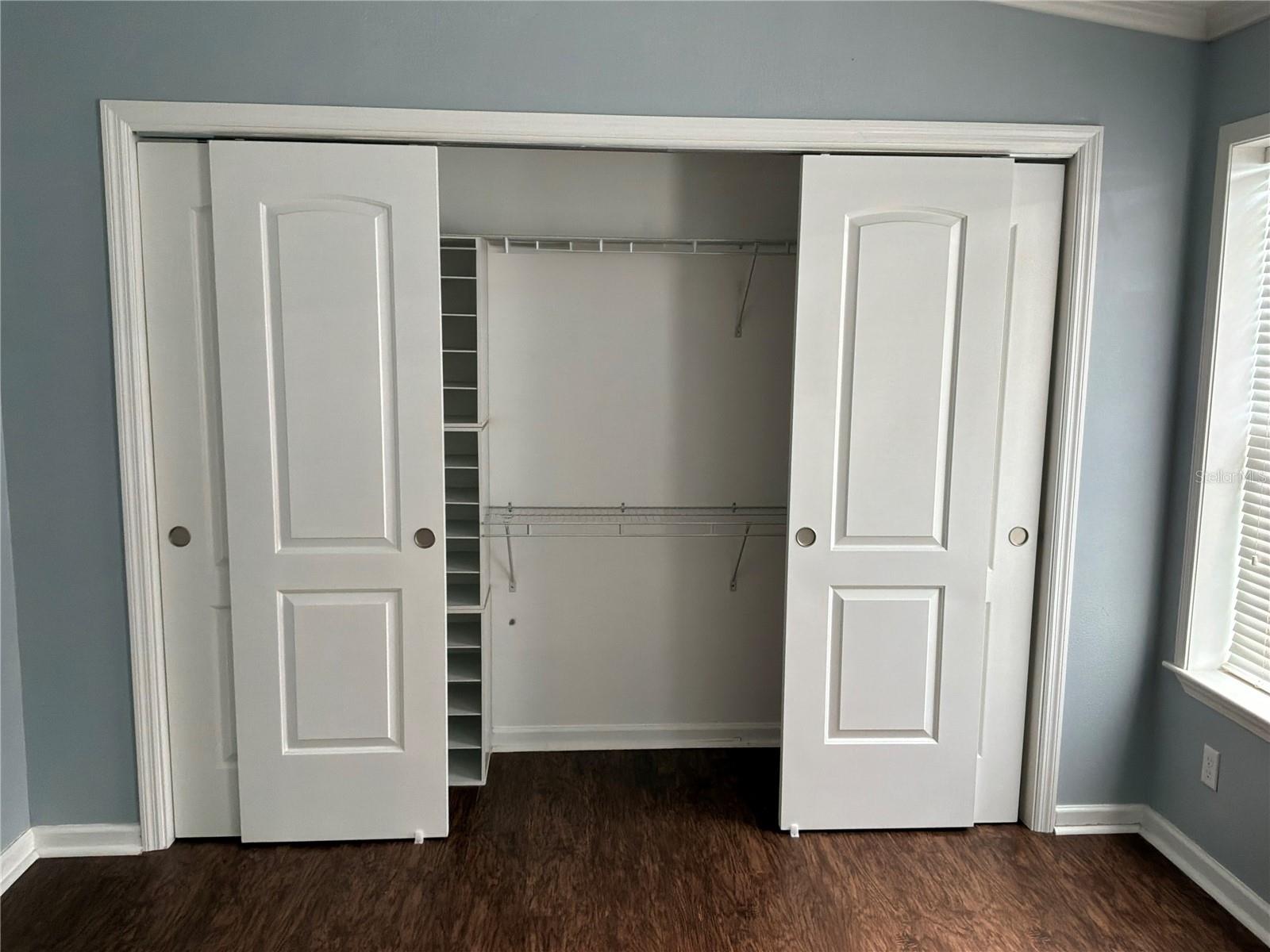 BUTTONWOOD VILLAGE - Residential