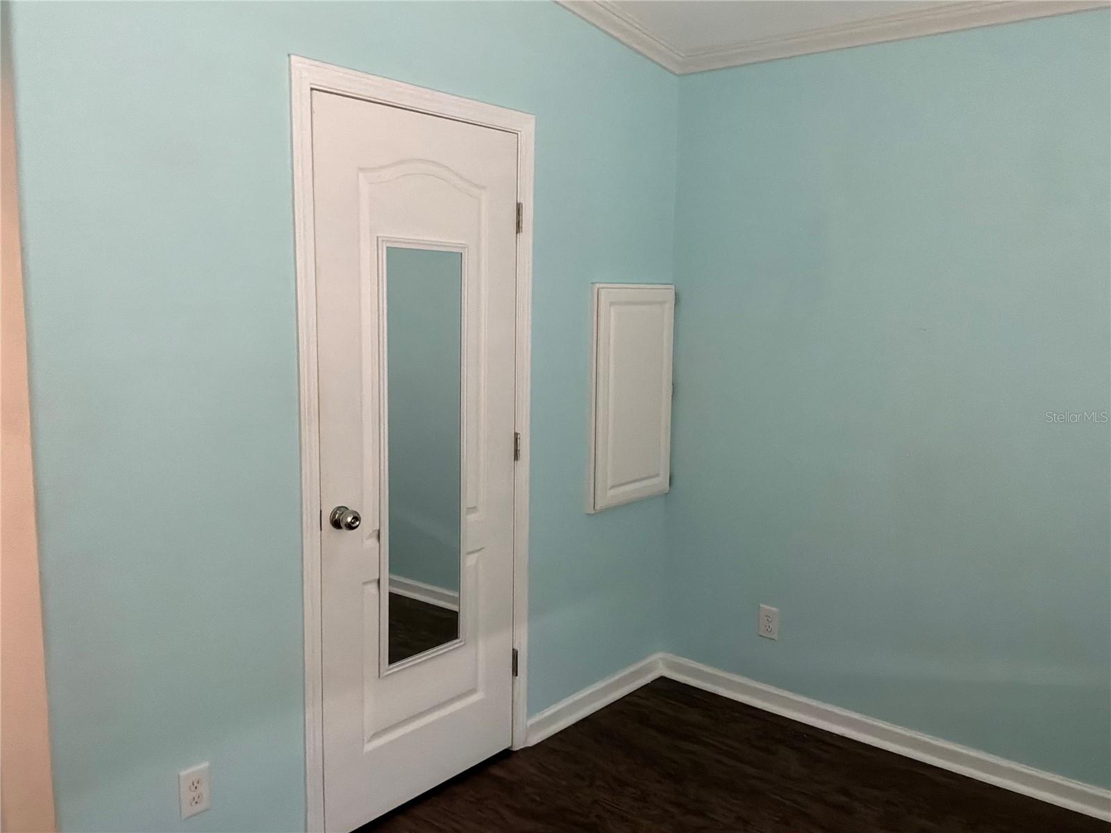 BUTTONWOOD VILLAGE - Residential