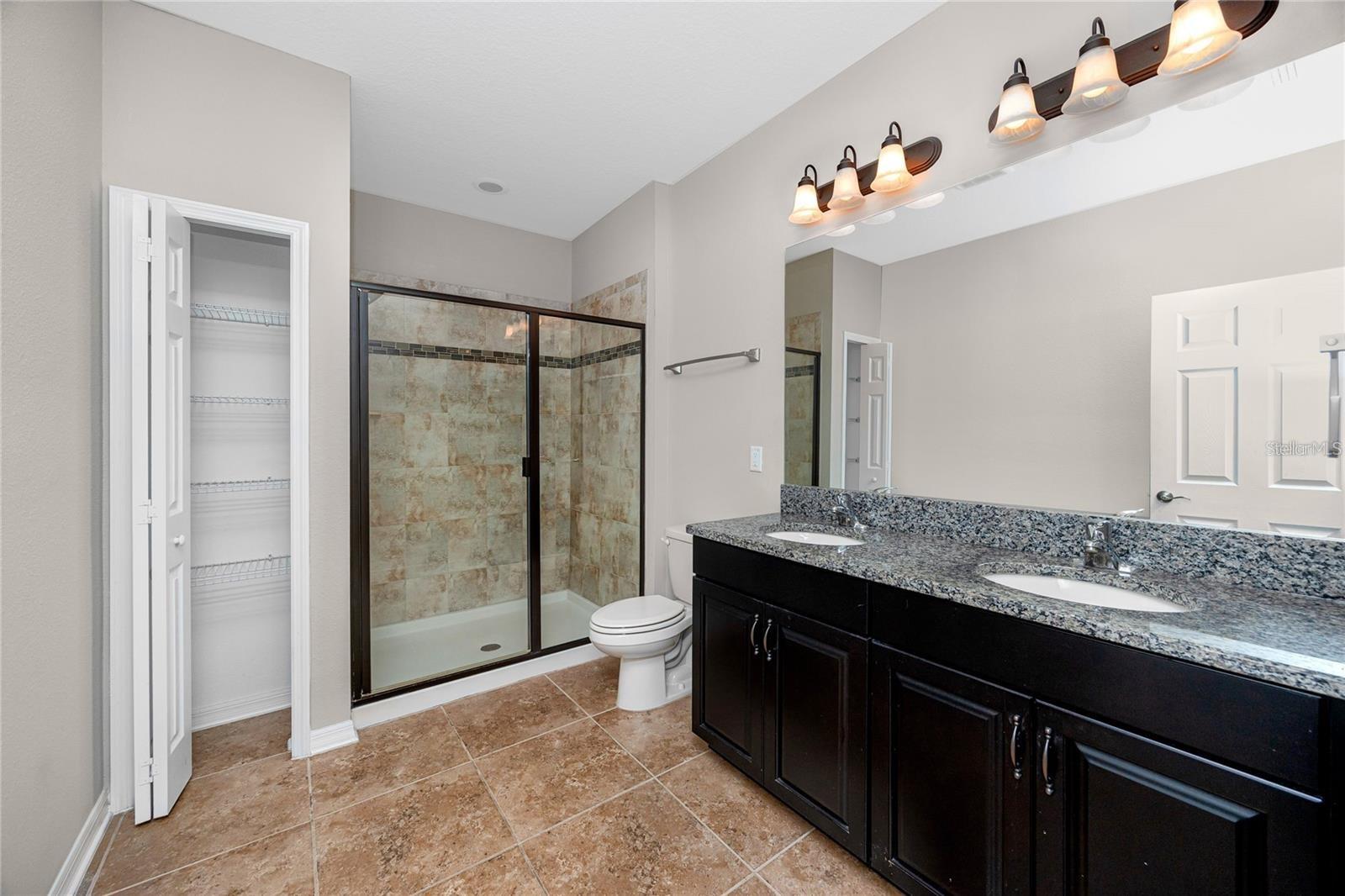 WEST LAKE TWNHMS PH 2 - Residential