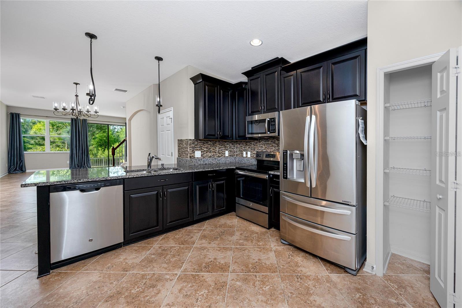 WEST LAKE TWNHMS PH 2 - Residential