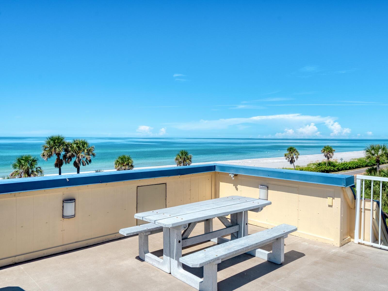 BEACH HARBOR CLUB - Residential