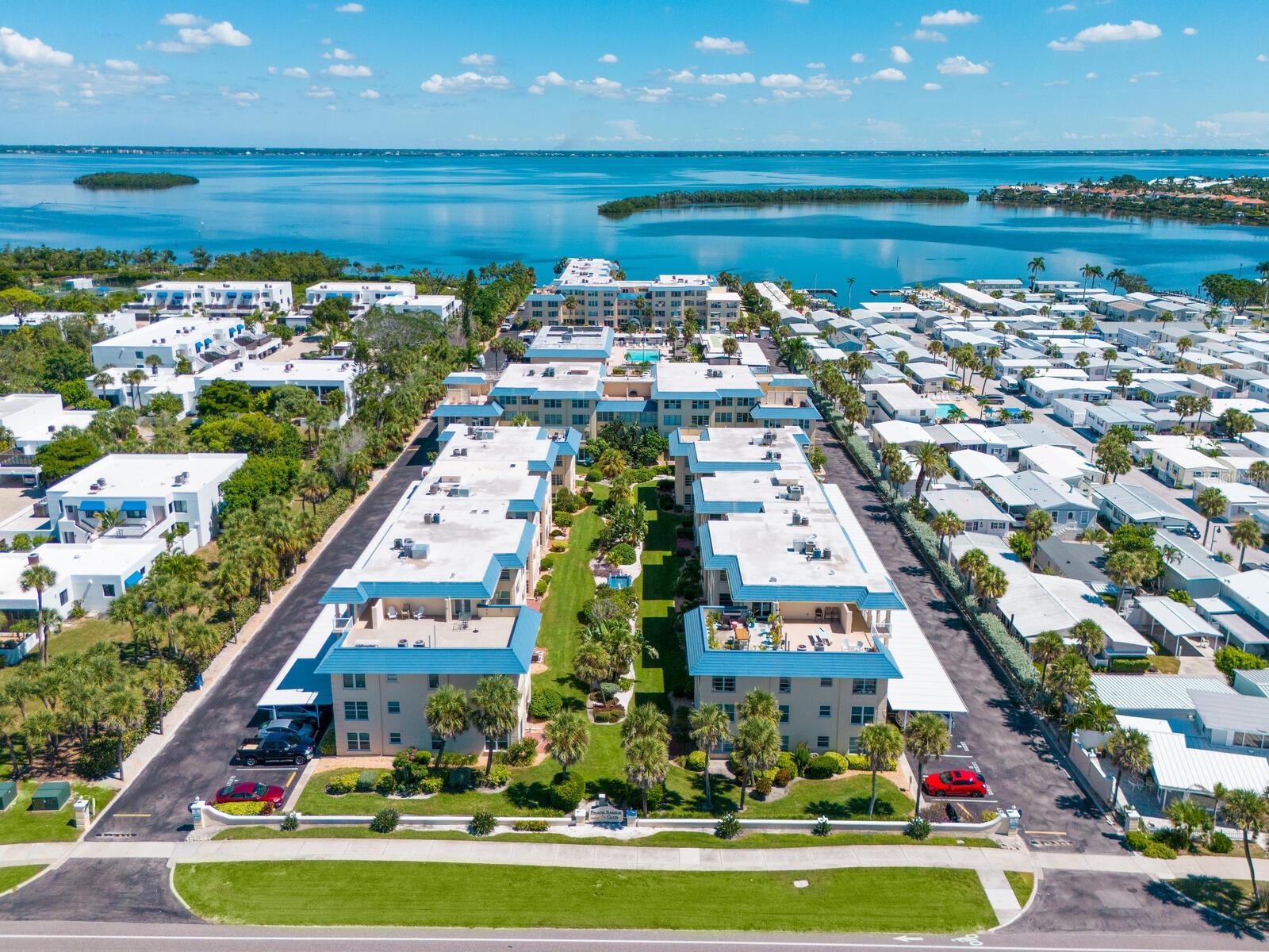 BEACH HARBOR CLUB - Residential