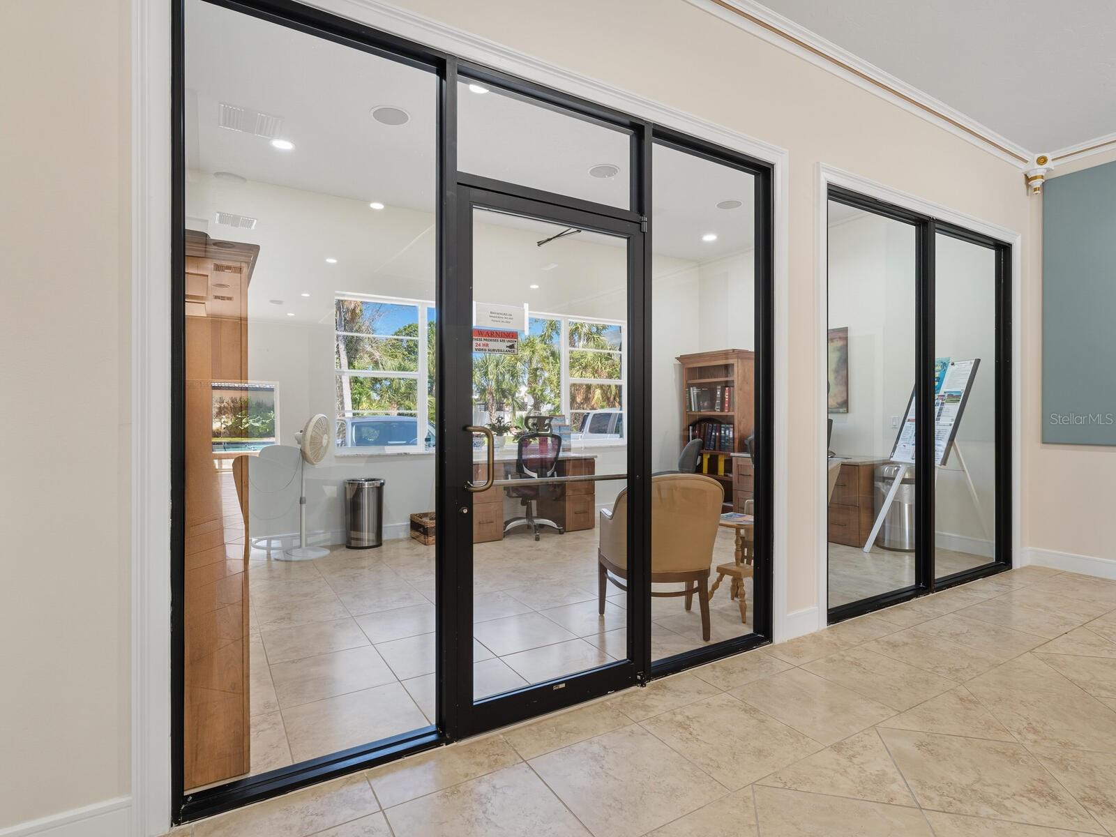 BEACH HARBOR CLUB - Residential