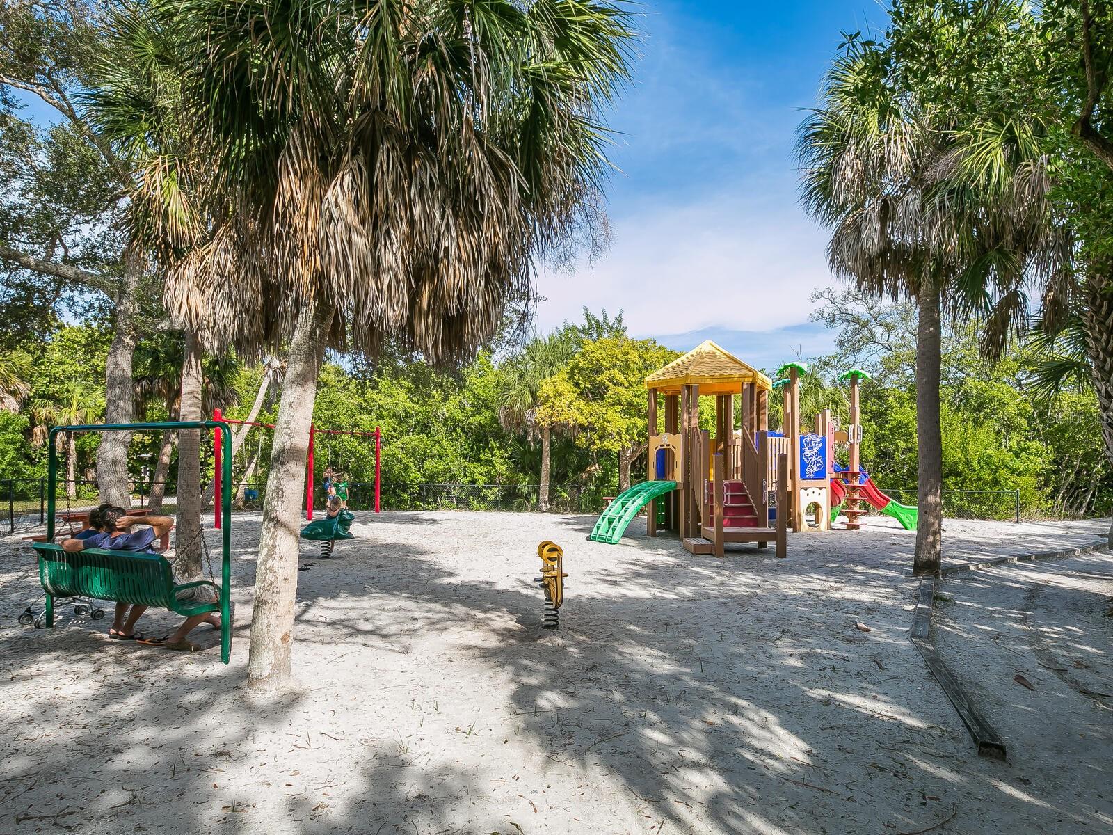 BEACH HARBOR CLUB - Residential