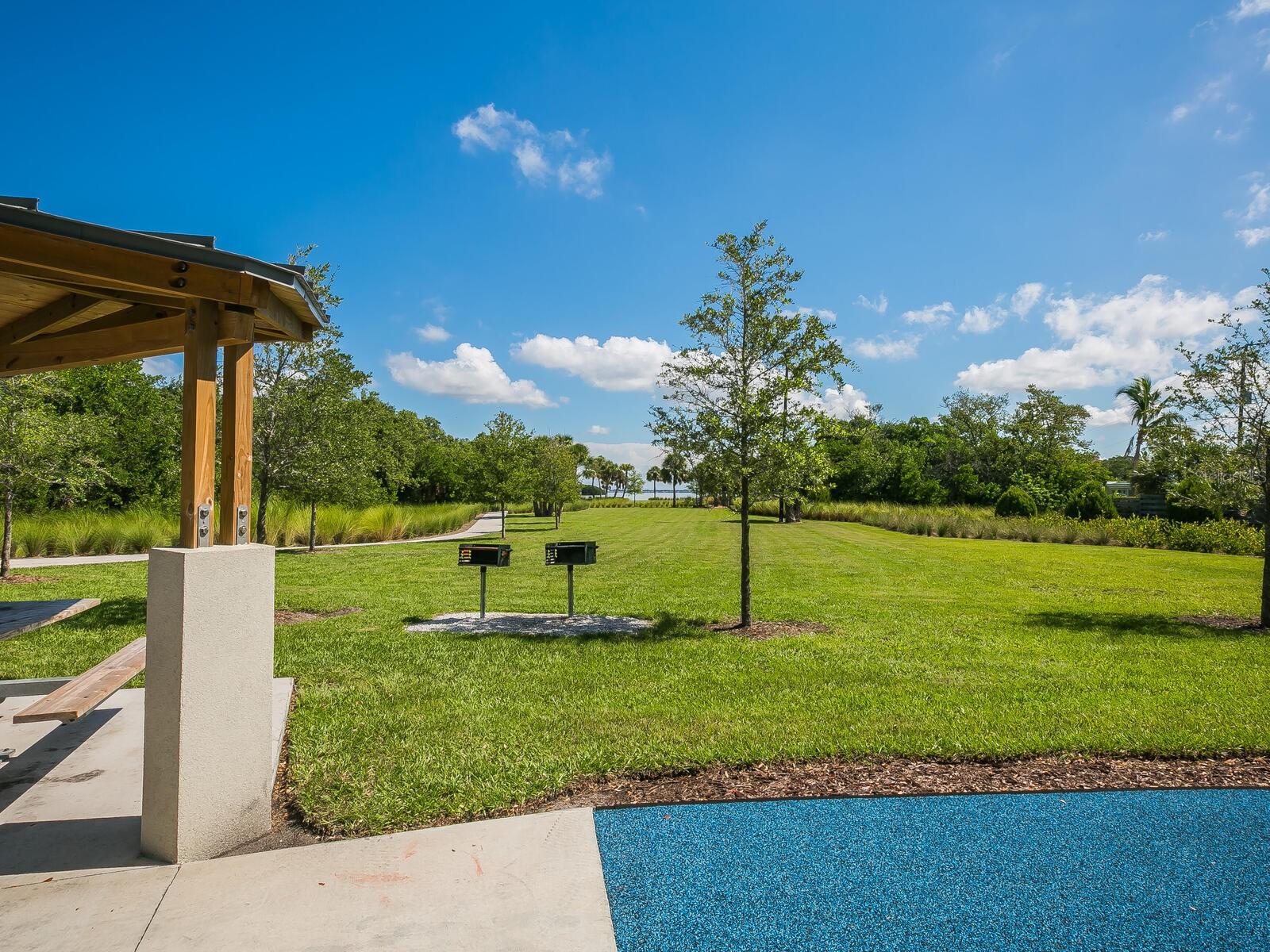 BEACH HARBOR CLUB - Residential