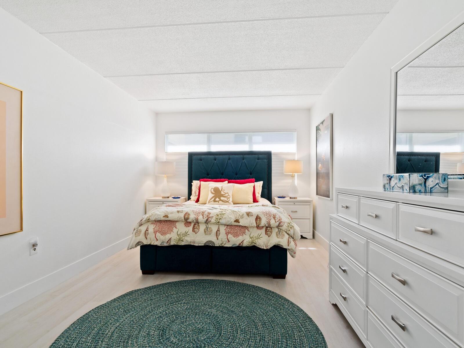 BEACH HARBOR CLUB - Residential