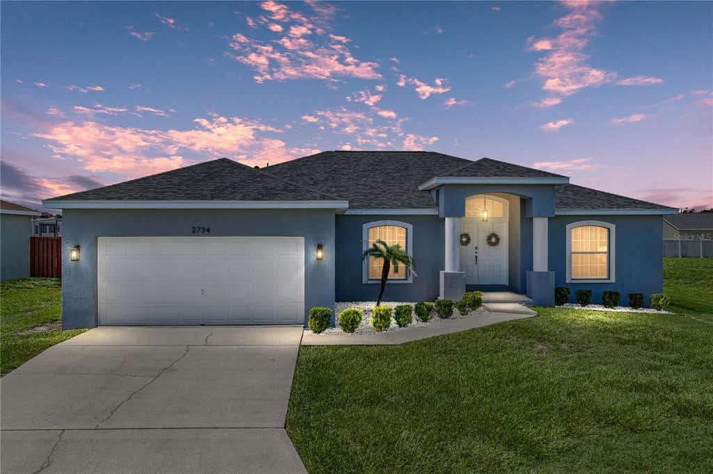 Photo of 2734 Stonewood Drive, Lakeland, FL 33810 (MLS # TB8527614)