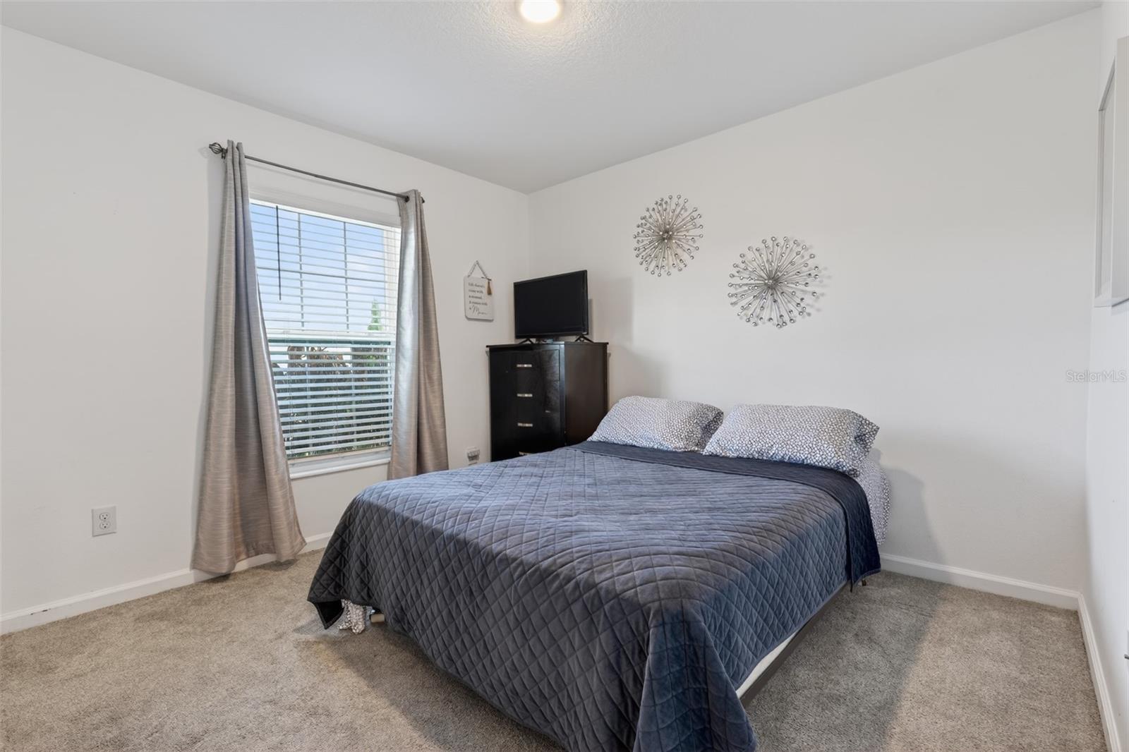 NORTHRIDGE RESERVE - Residential