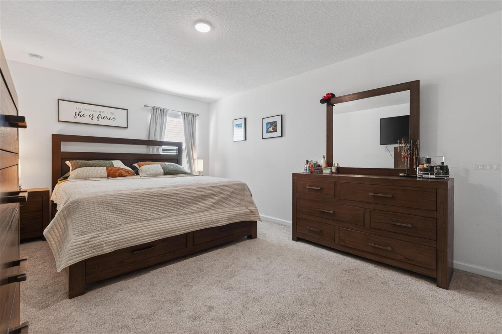 NORTHRIDGE RESERVE - Residential