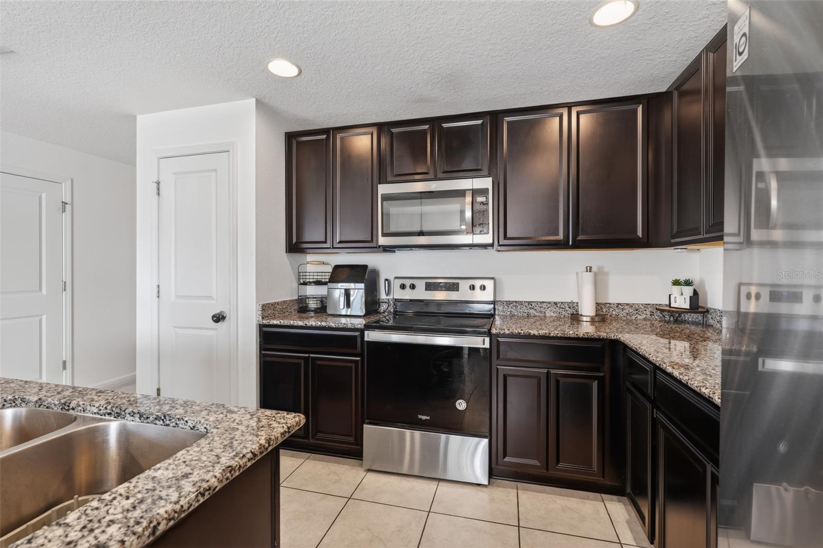 NORTHRIDGE RESERVE - Residential