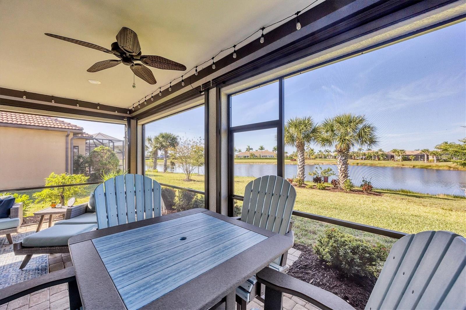 ISLANDWALK/THE WEST VLGS PH 7 - Residential