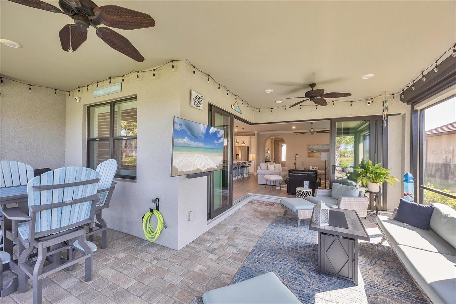 ISLANDWALK/THE WEST VLGS PH 7 - Residential