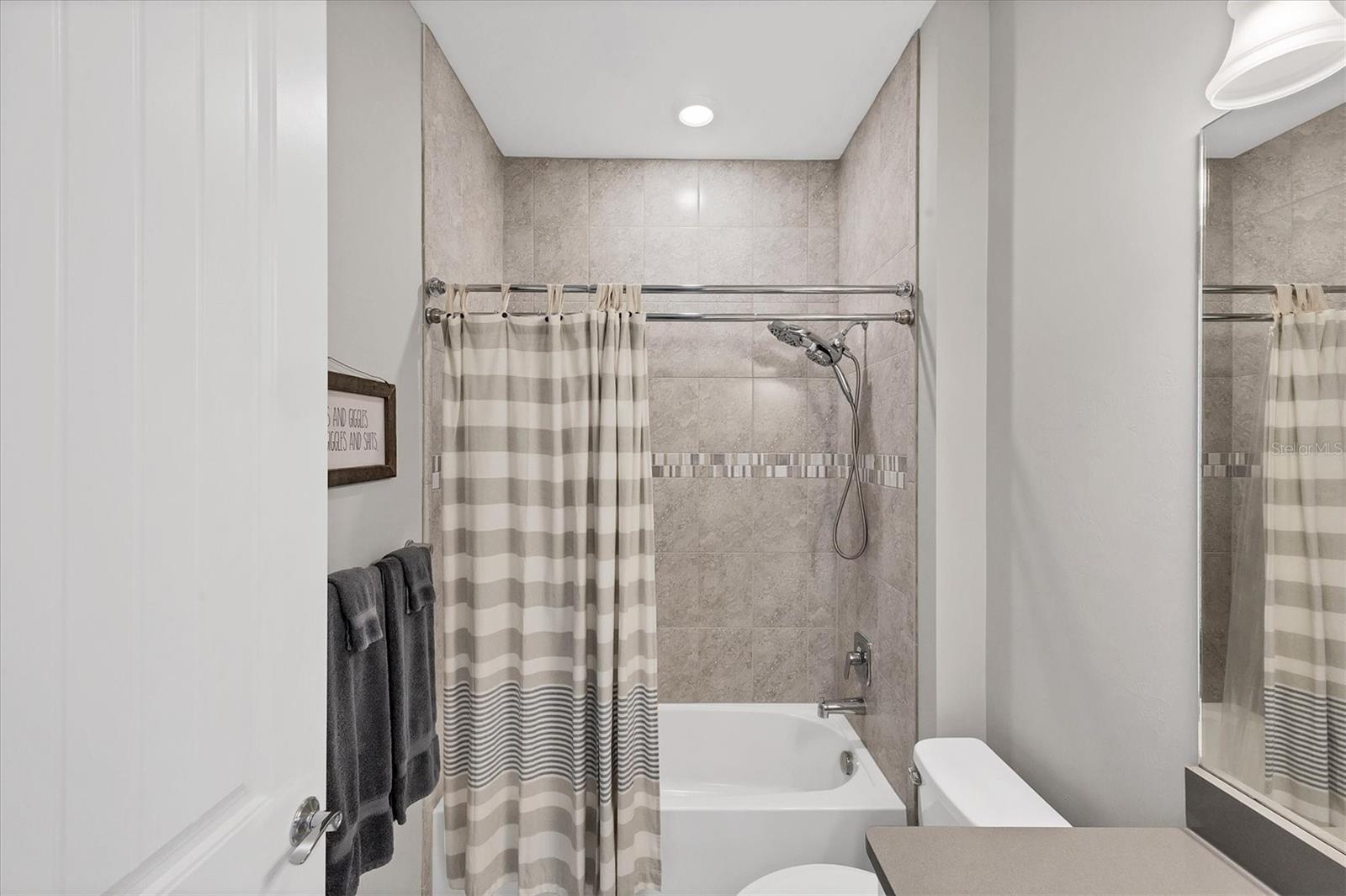 ISLANDWALK/THE WEST VLGS PH 7 - Residential