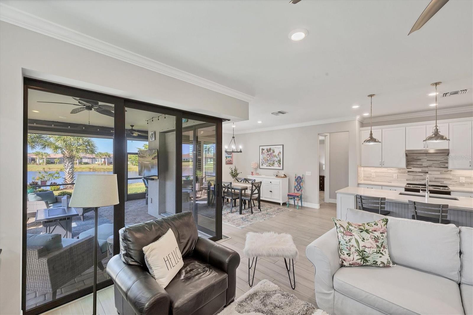 ISLANDWALK/THE WEST VLGS PH 7 - Residential