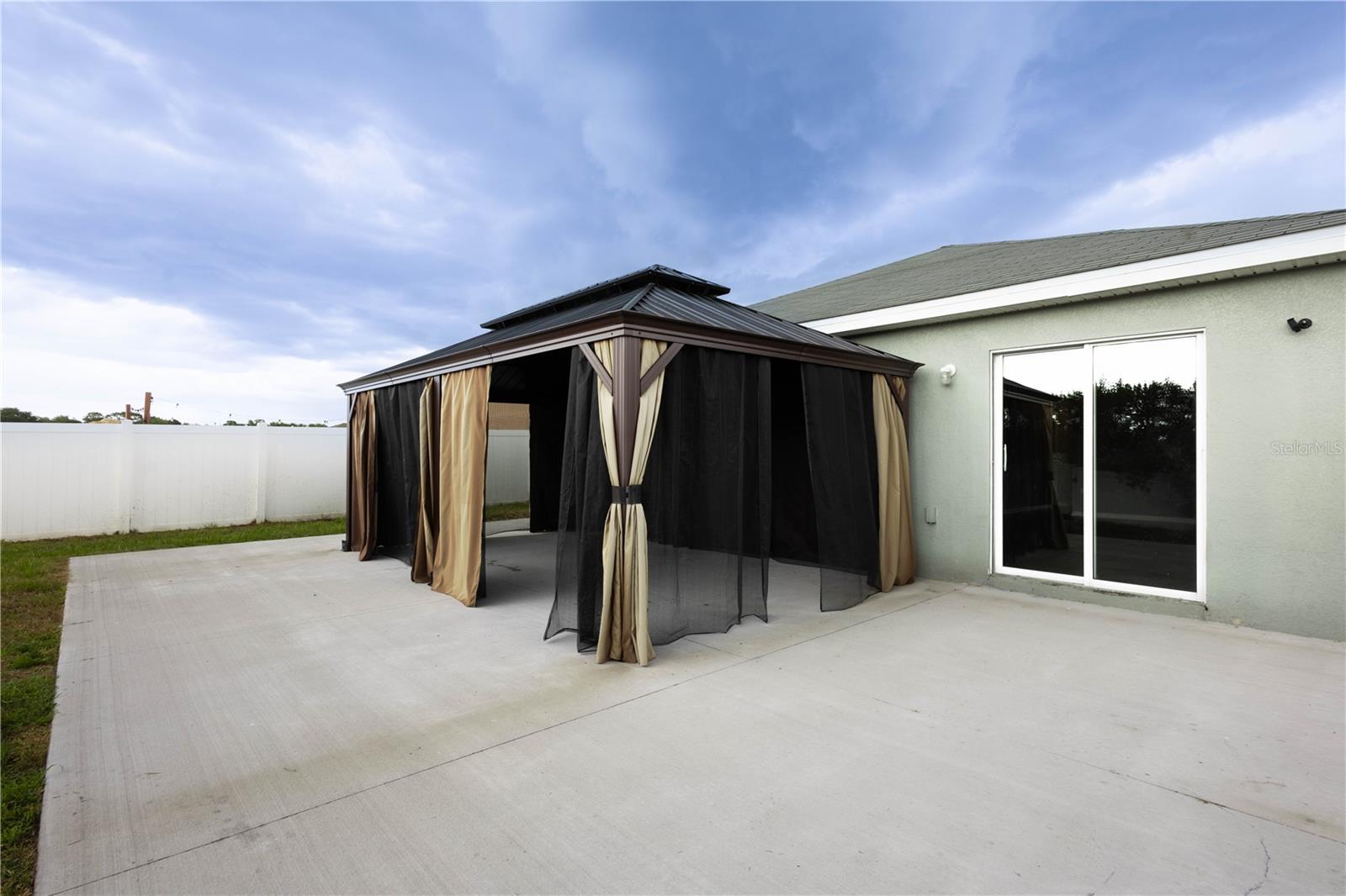 CHAPEL CRK A E U-X PH 01A - Residential