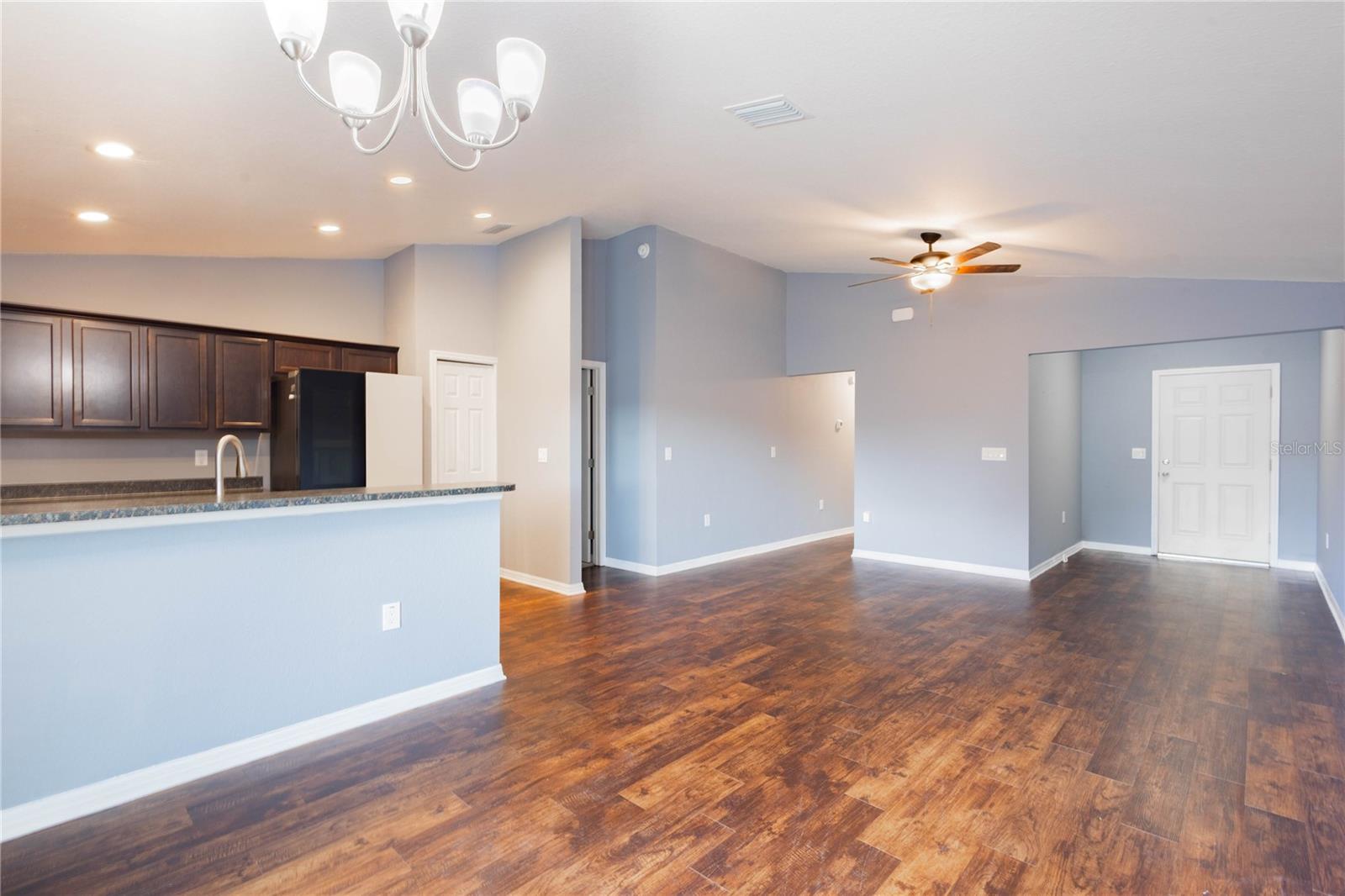 CHAPEL CRK A E U-X PH 01A - Residential