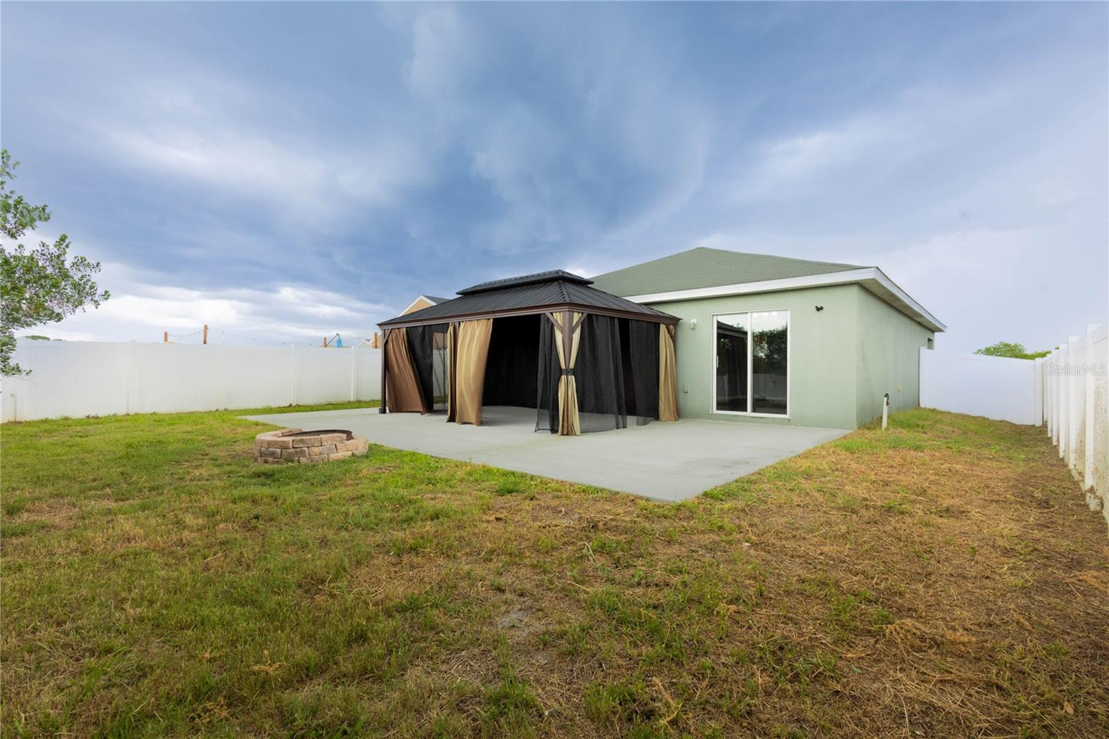 CHAPEL CRK A E U-X PH 01A - Residential