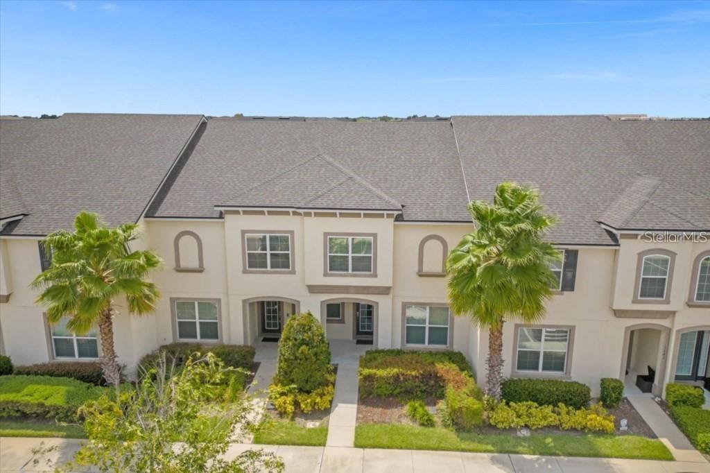 SOLARA RESORT - Residential Lease