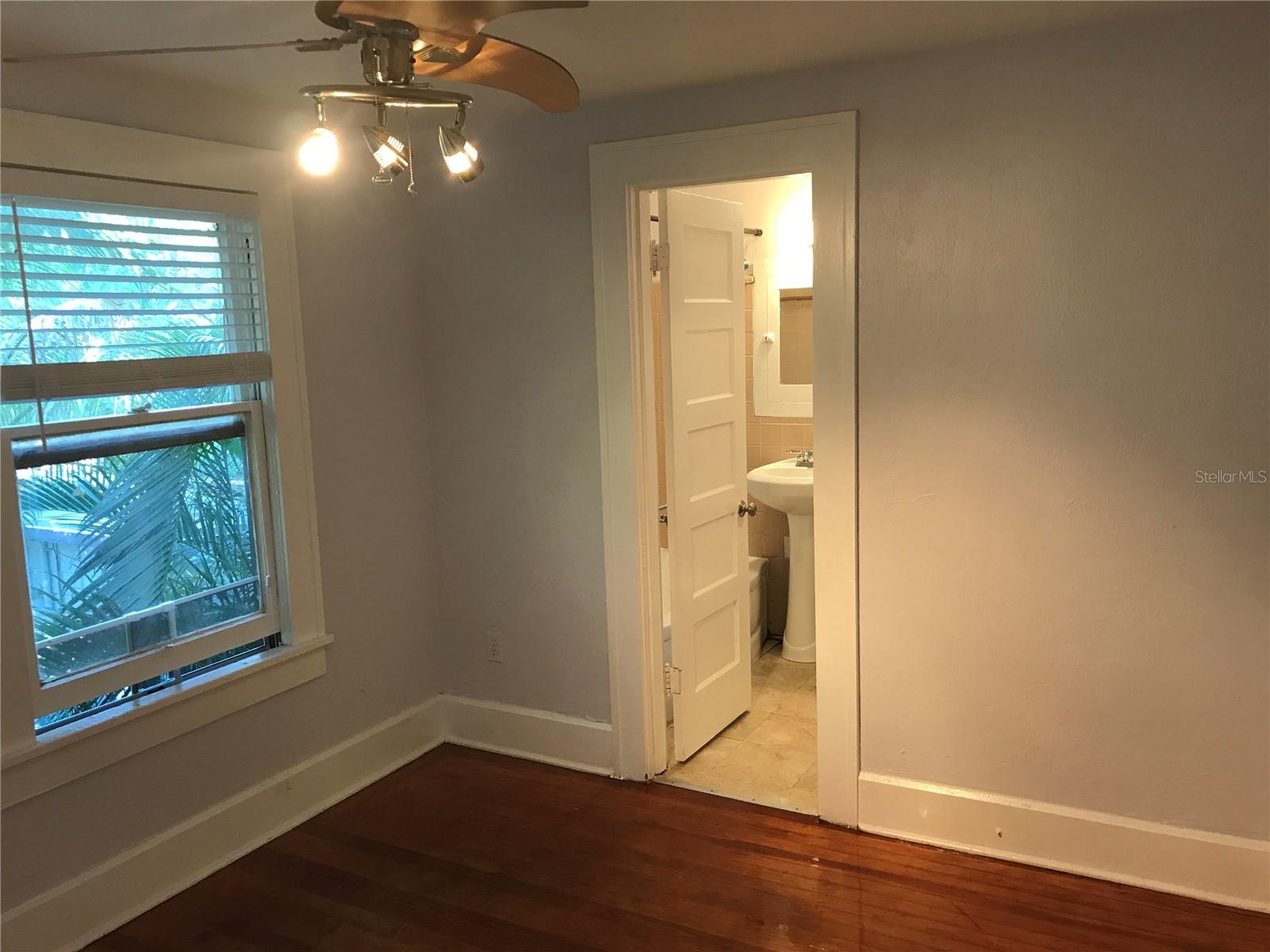 BARNARD, ERASTUS A.'S REV SUB - Residential Income